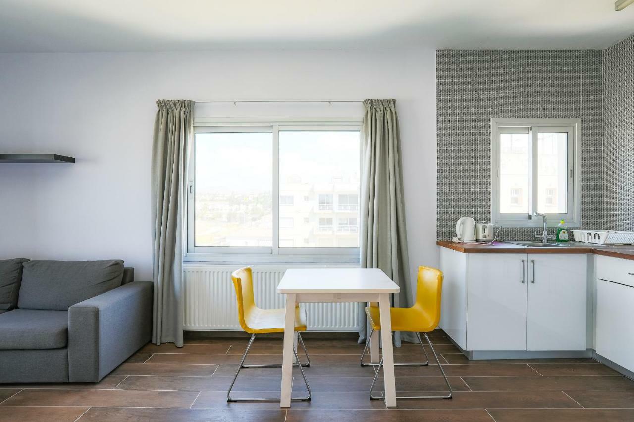 Vega Apartments Lemesós Eksteriør bilde