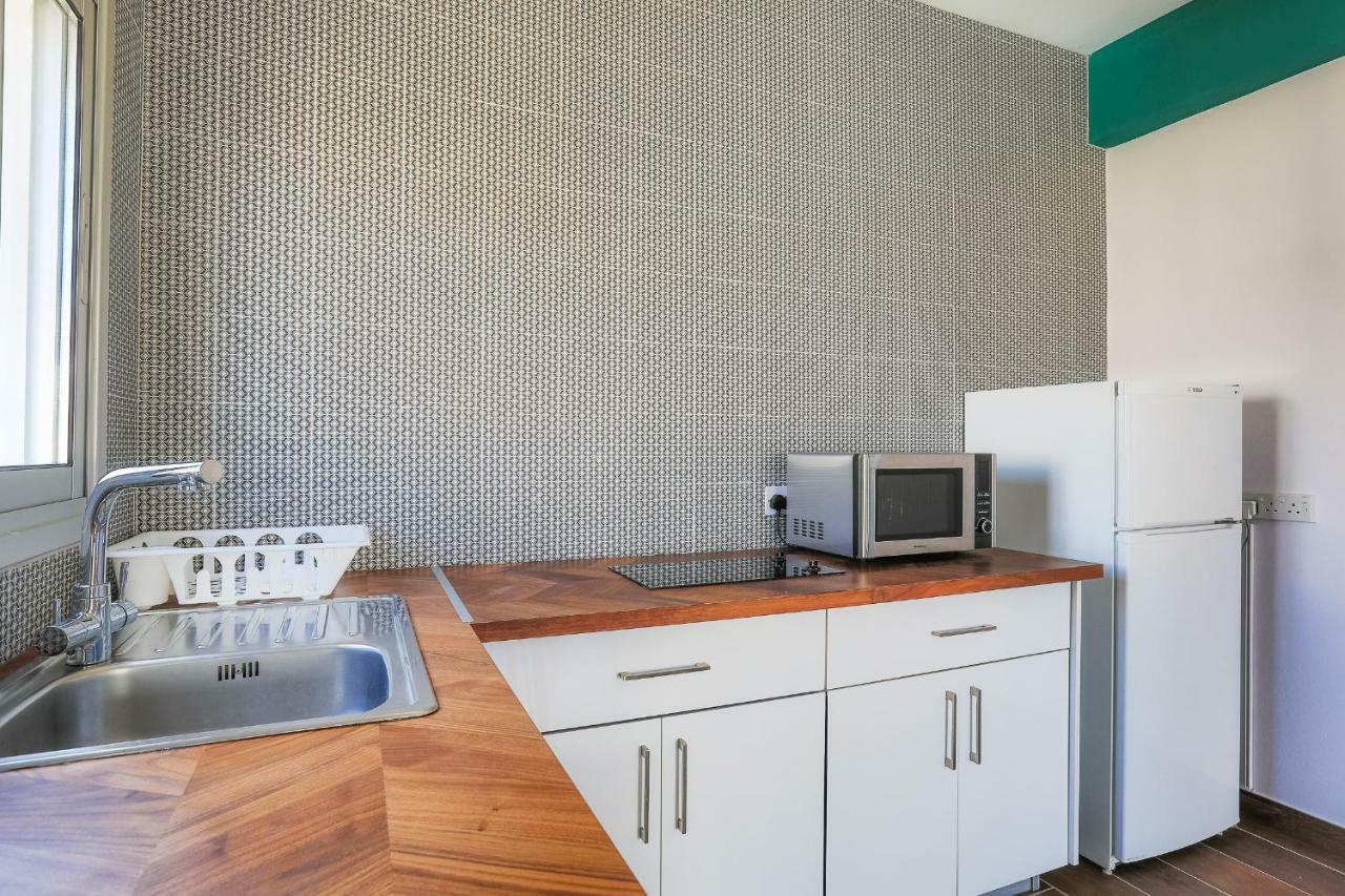 Vega Apartments Lemesós Eksteriør bilde